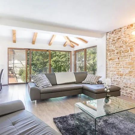 In Svpetar U Sumi 別荘 Pamići