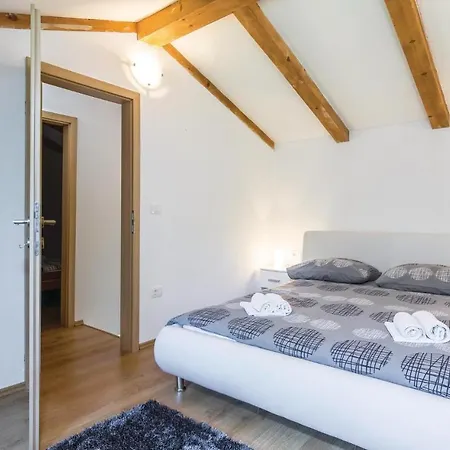 In Svpetar U Sumi 度假居 *