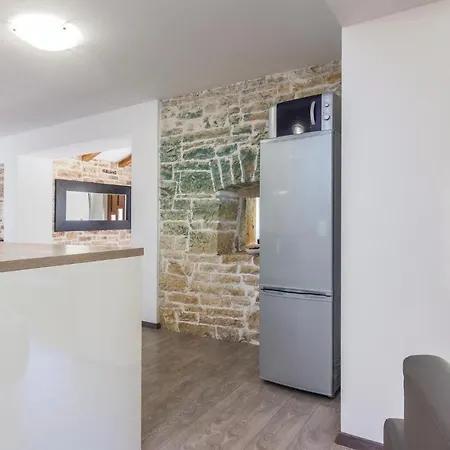 Holiday home In Sv,petar U Sumi With Jacuzzi