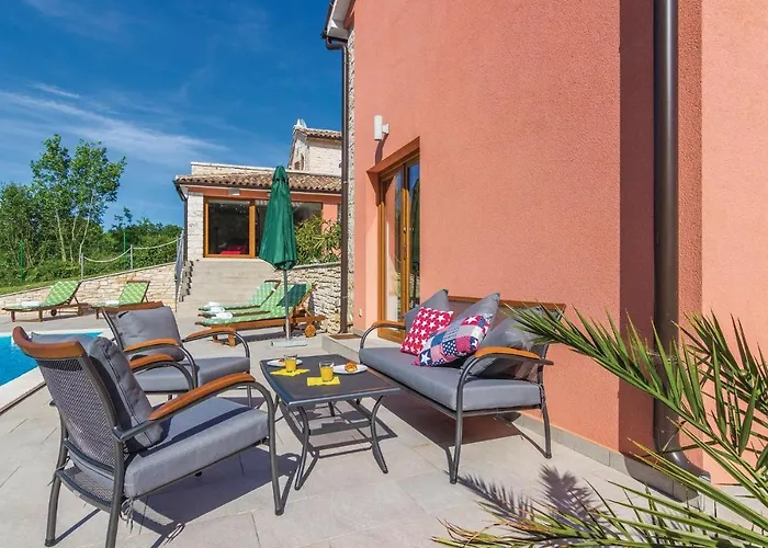 In Svpetar U Sumi Holiday home Pamici