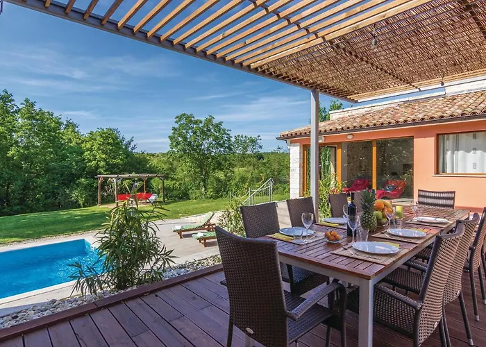 In Svpetar U Sumi Holiday home